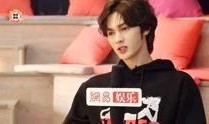 娱乐吃瓜君和七七谁赢